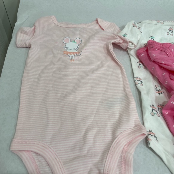 Carter’s Three Piece Set Mouse 6 months - Picture 3 of 8